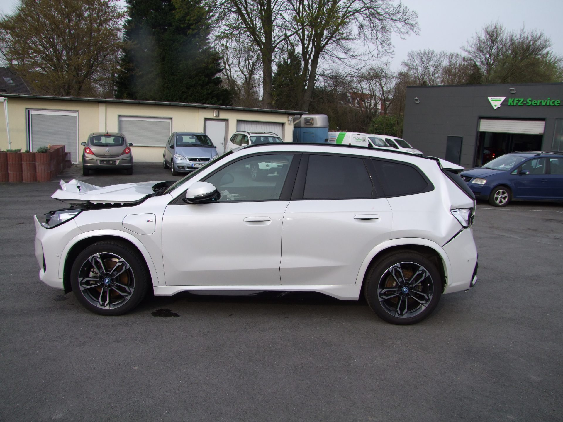 BMW X1 25 e xDrive M Sport Vorschau 3