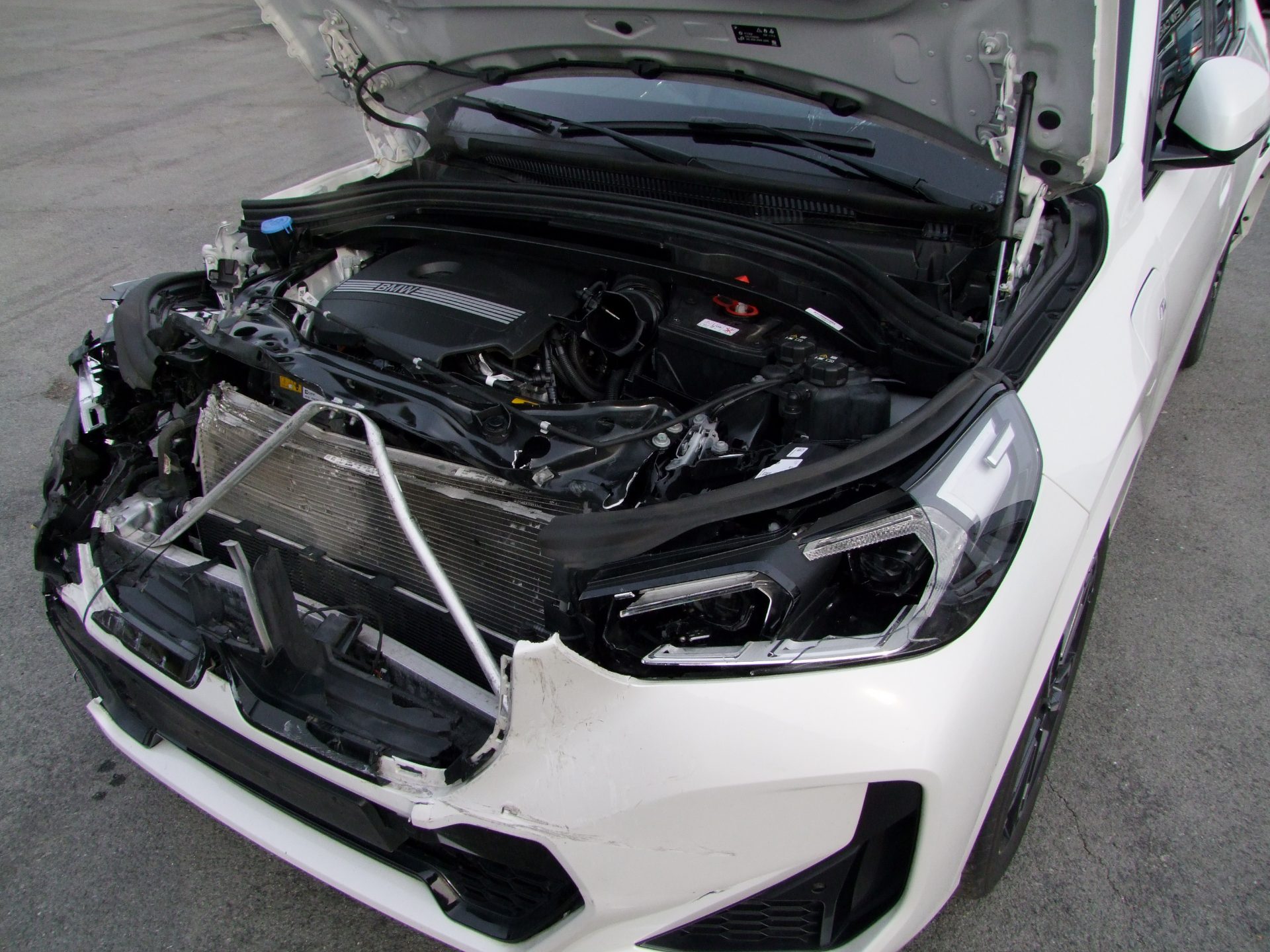 BMW X1 25 e xDrive M Sport Vorschau 9